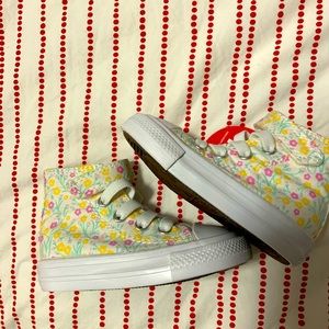 Converse Baby Floral Sneakers High Tops Infant Size 4